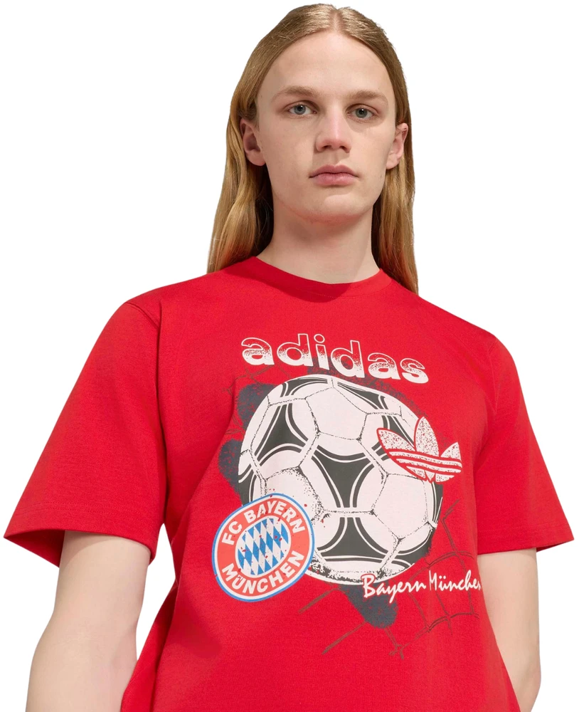 Vyriški marškinėliai adidas FC Bayern Muenchen Seasonal Graphic raudona KG2586 (XL)