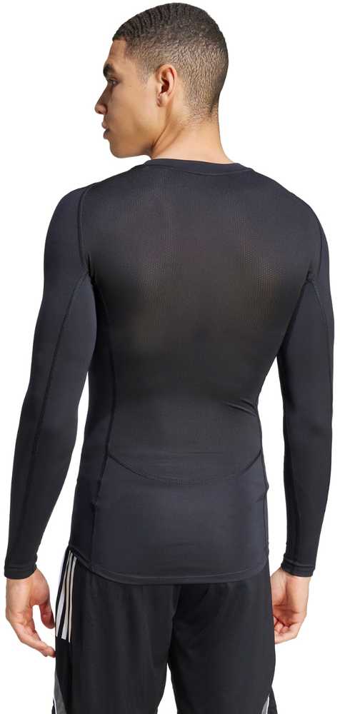 Vyriški marškinėliai adidas Techfit Long Sleeve juoda JP2944 (M)
