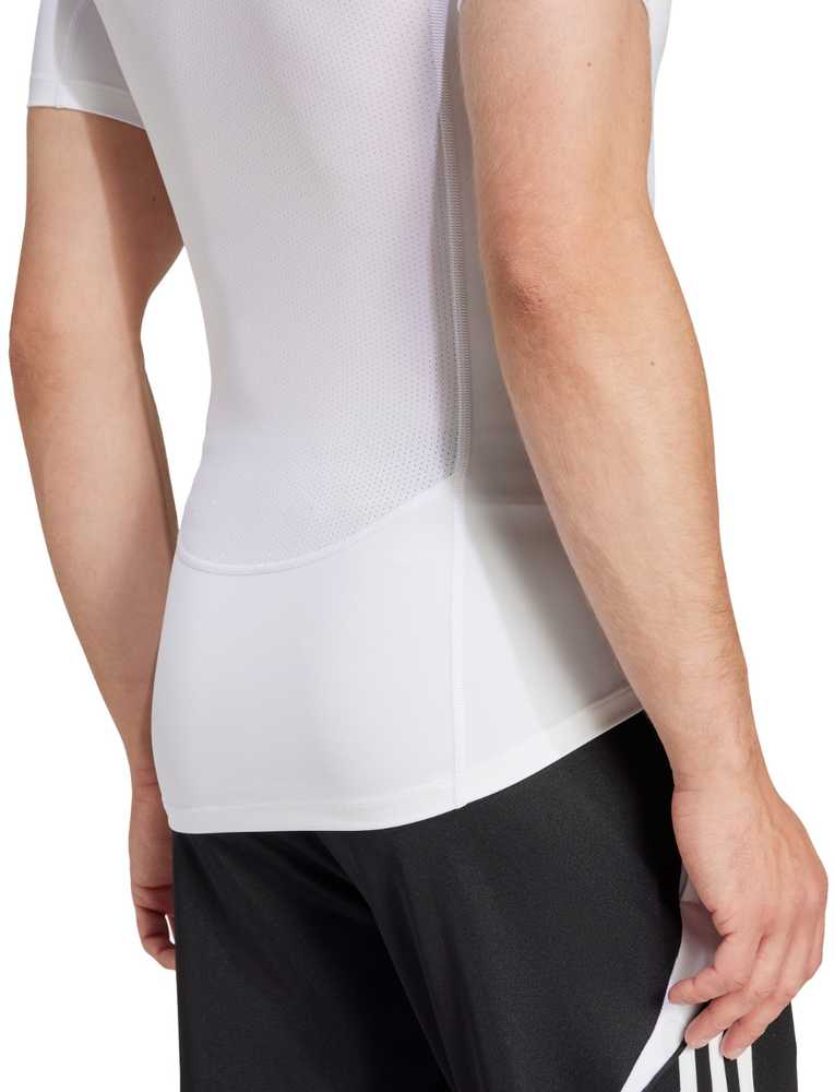 Vyriški marškinėliai adidas Techfit Short Sleeve Tee balta JP4675 (M)