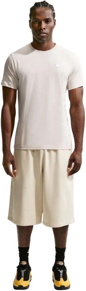 Vyriški marškinėliai Nike Club Tee kreminė AR4997 105 (2XL)