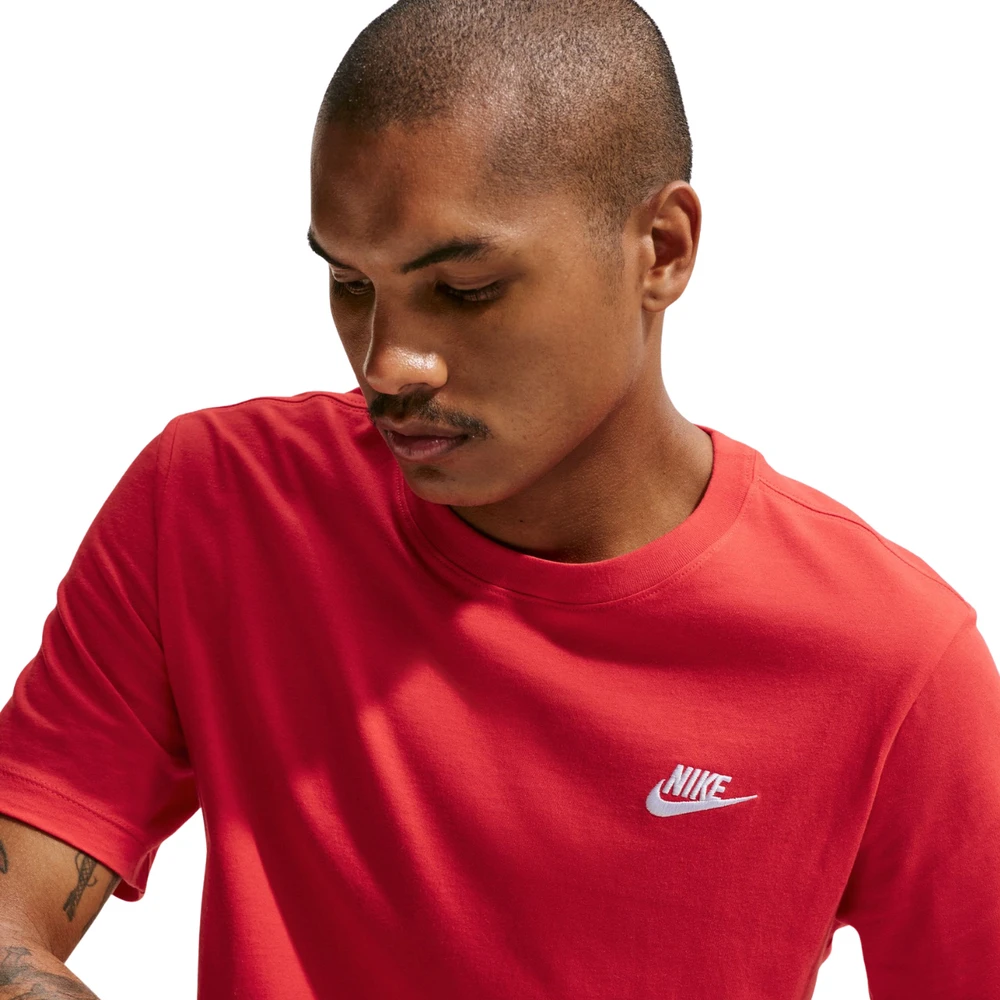 Vyriški marškinėliai Nike Club Tee raudona AR4997 657 (M)
