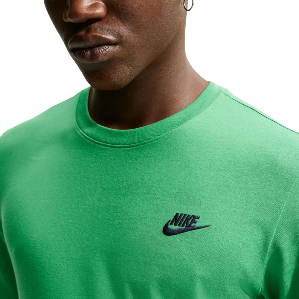 Vyriški marškinėliai Nike Club Tee žalia AR4997 306 (S)