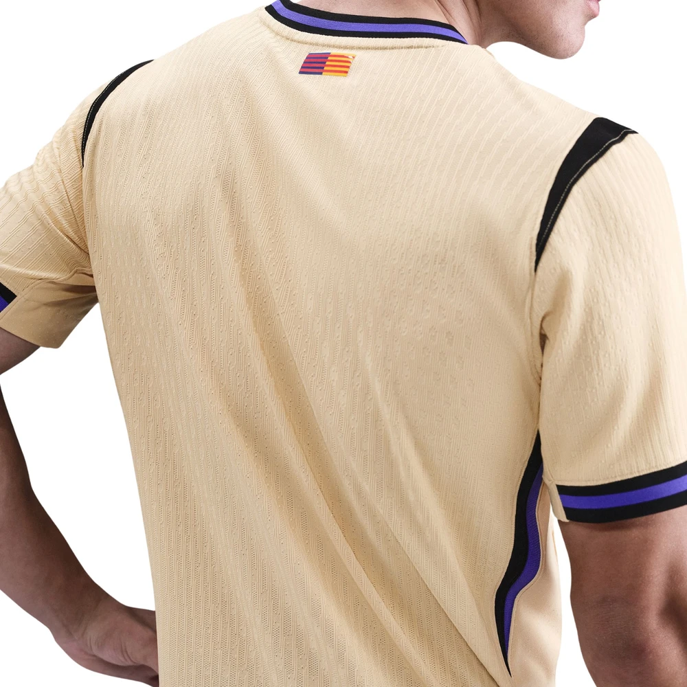 Vyriški marškinėliai Nike FC Barcelona 2025/26 Match Away smėlio sp. HJ4554 784 (M)