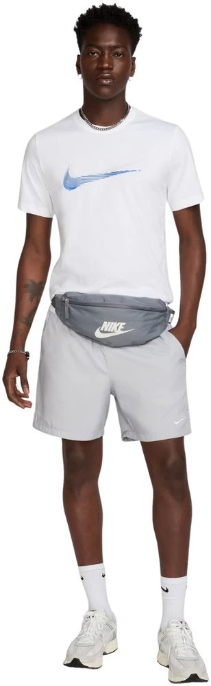 Vyriški marškinėliai Nike Sportswear balta HQ8092 100 (S)