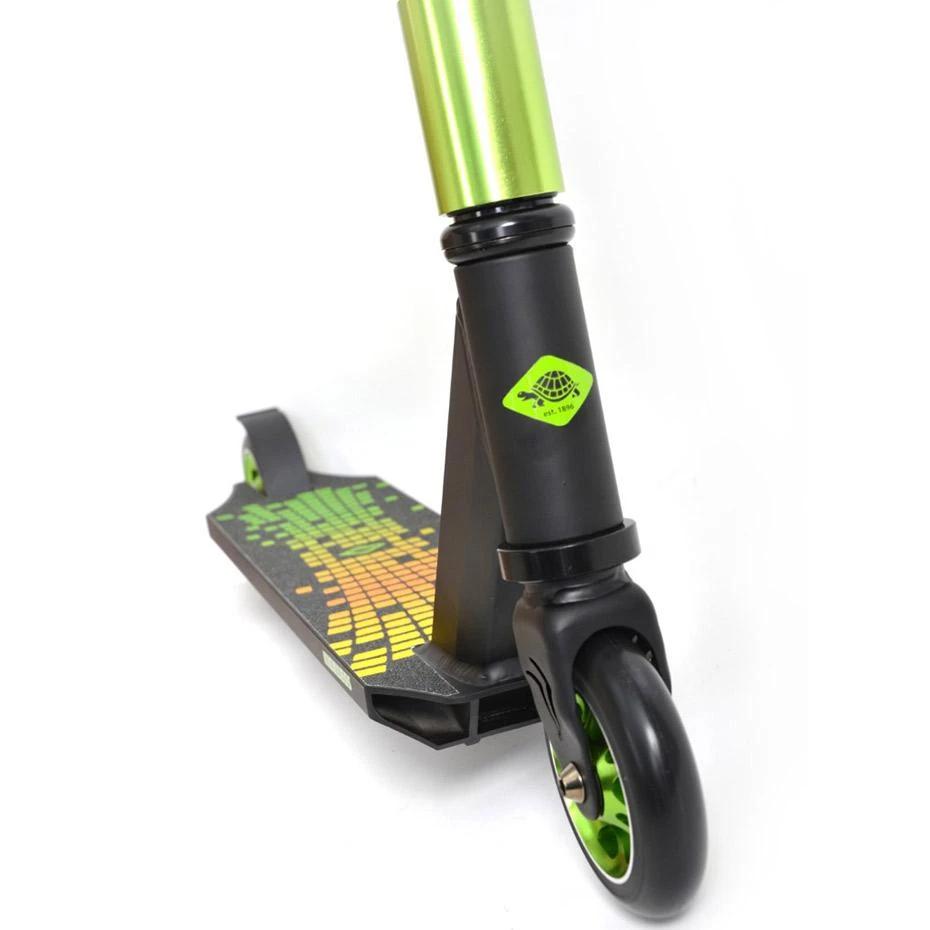 Motoroleris Schildkrot Kickless Forest juodai žalias 510432