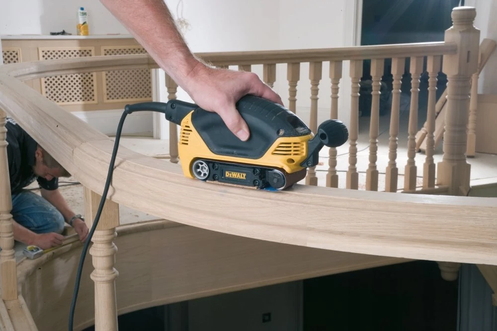 Dewalt 14 Degrees East šlifavimo juostos 64 x 356 mm su 80 /10 vnt.