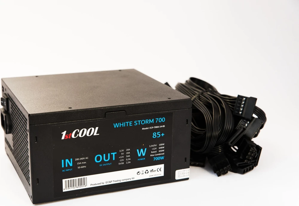 1St Cool Maitinimo šaltinis 1stCOOL Baltas Storm 700W (ECP-700A-14-85)