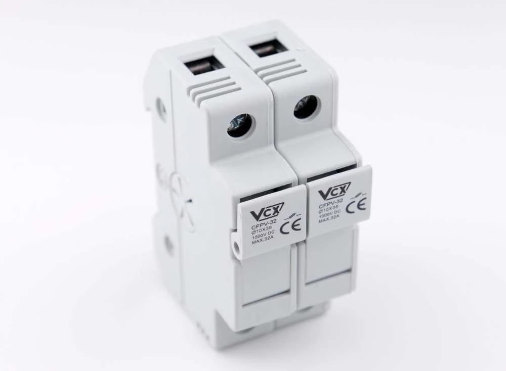 2 polių saugiklių bazė VCX CF PV32 2P
