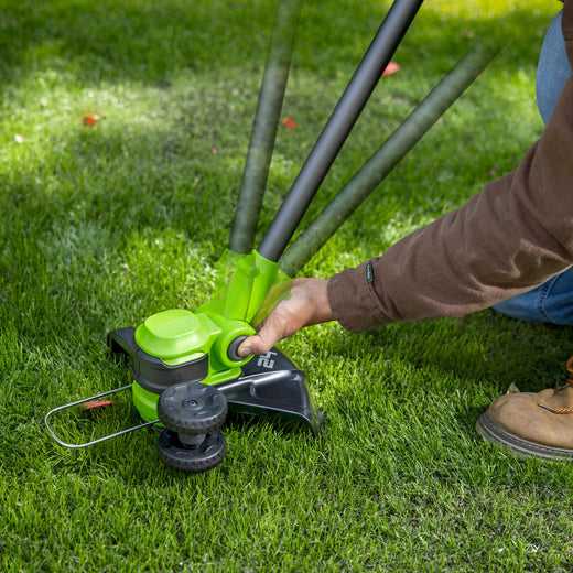Greenworks žoliapjovė ST24B07-01, 24V, 30cm, be akumuliatoriaus ir kroviklio