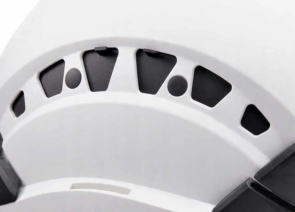 Apsauginis šalmas Petzl Vertex Vent, su ventiliacija, raudonas