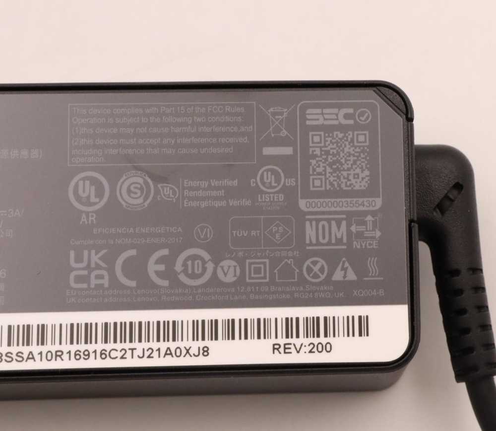 Nešiojamojo kompiuterio maitinimo adapteris Lenovo 45 W, (5A10W86249)
