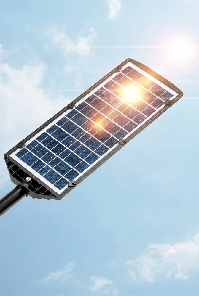 4kom.pl Gatvinė lemputė 14 COB saulės energijos su judesio jutikliu