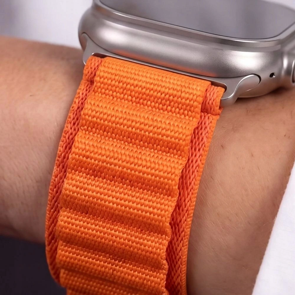 Tech-Protect NYLON PRO Watch 8 / 9 / 10 / 11 / 12 / SE / ULTRA (44 / 45 / 46 / 49 MM) ORANŽINIS