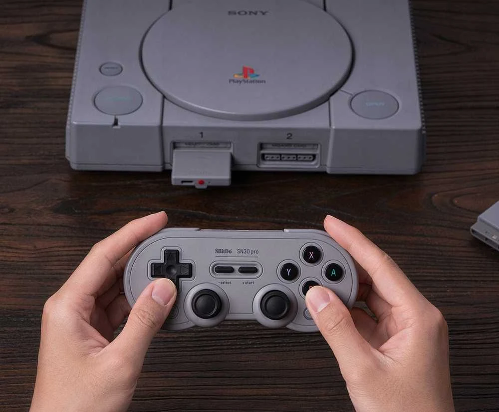 8BitDo retro imtuvas PS1/PS2