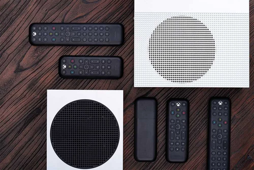 8BitDo XBOX Media Remote Juodas Ed.