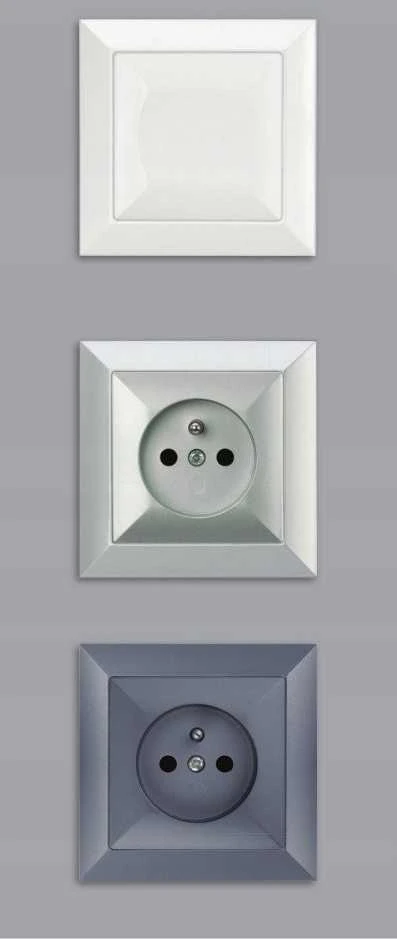 Plastrol Lizdas wtyczkowe podwójne -perła- p/t 2x2p 16a, 250v do systemu ramkowego, sidabrinė