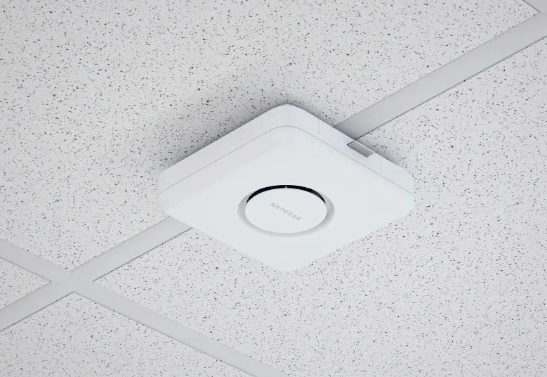 Maršrutizatorius NETGEAR WBE710 Baltas Maitinimas per Ethernet (PoE)
