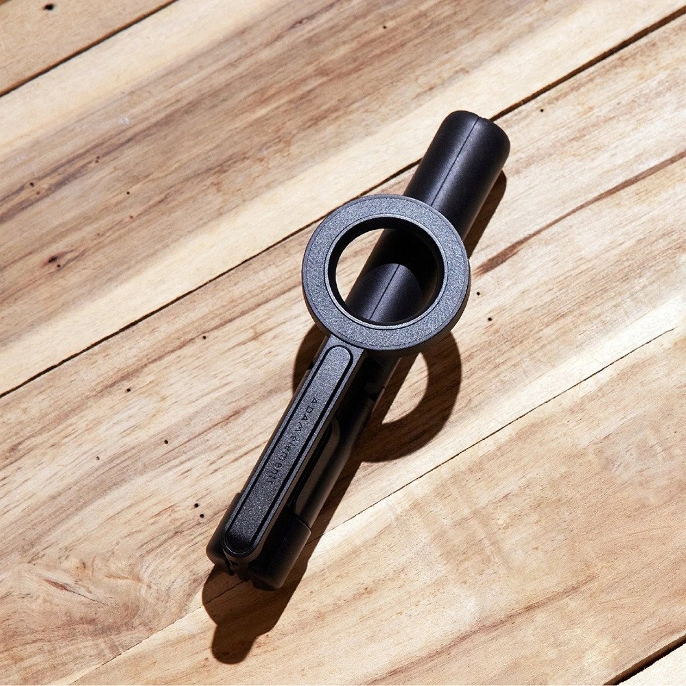 Selfie stick Adam Elements Adam Elements Selfie II – magnetinis bluetooth selfie stick su trikoju, juodas – Saugumo garantija. Paprastos išsimokėjimo dalys. Nemokamas pristatymas nuo 170 zł.