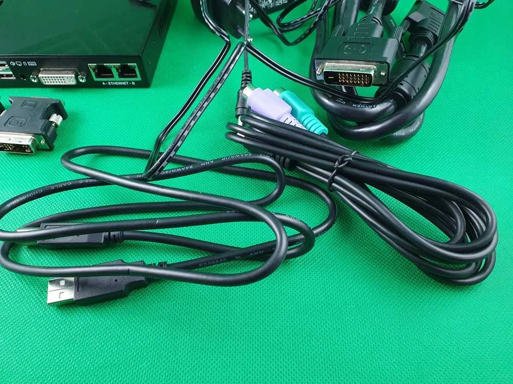 KVM Jungiklis - LINDY DVI-I USB PS/2 Prieiga 1920x1200 Tinklo Valdymas