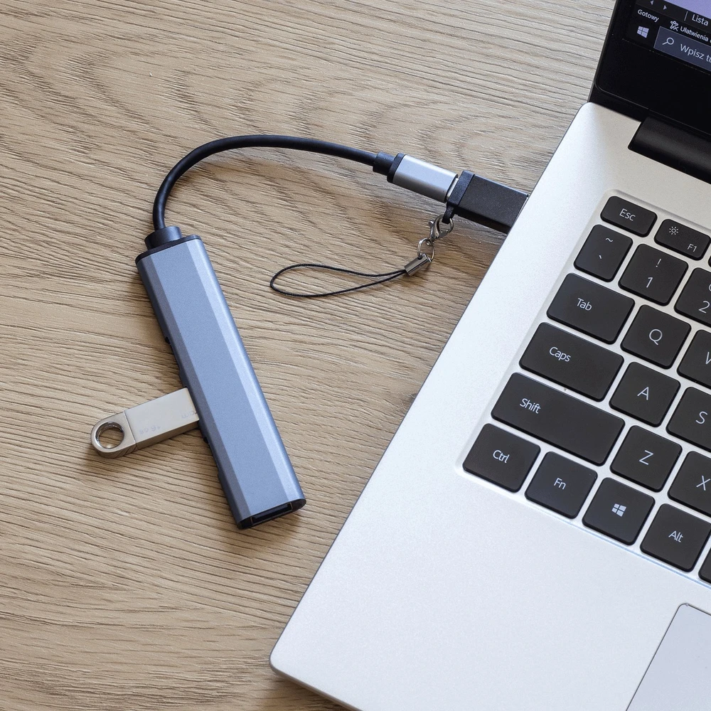 Adapteris USB Reagle USB-A - USB-C juodas