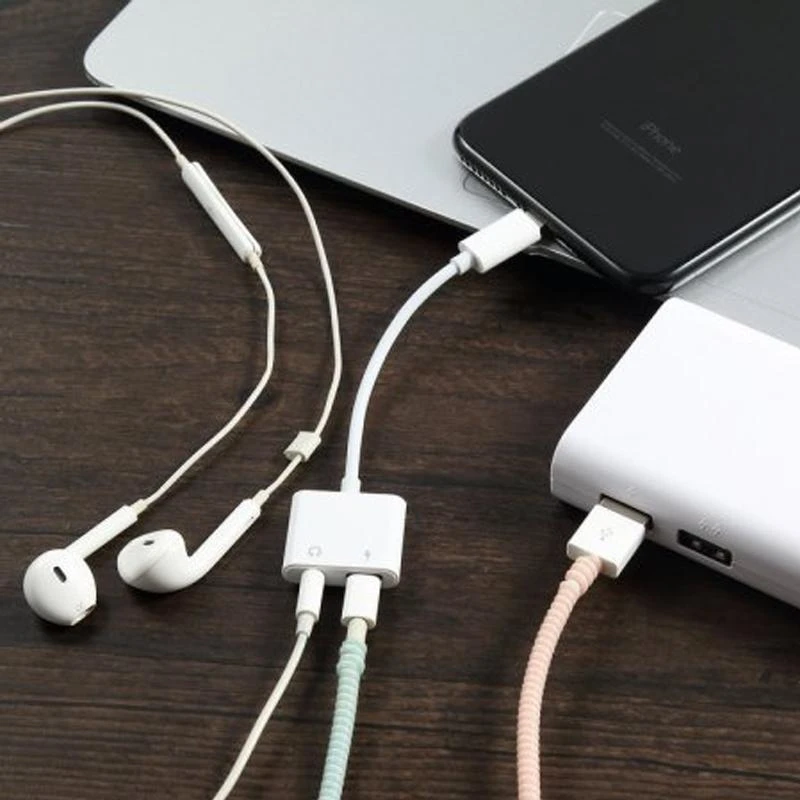 Przejściówka „Lightning“ lizdo adapteris „iPhone 7 8“ x adapteris -e405