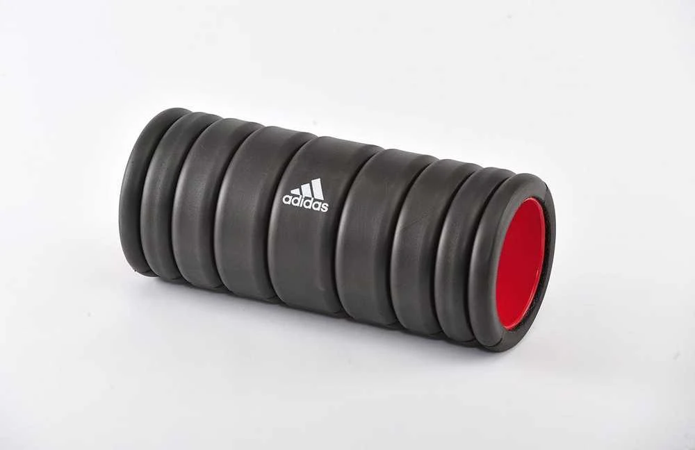 Adidas masažinis volelis Adac-11501 juodas