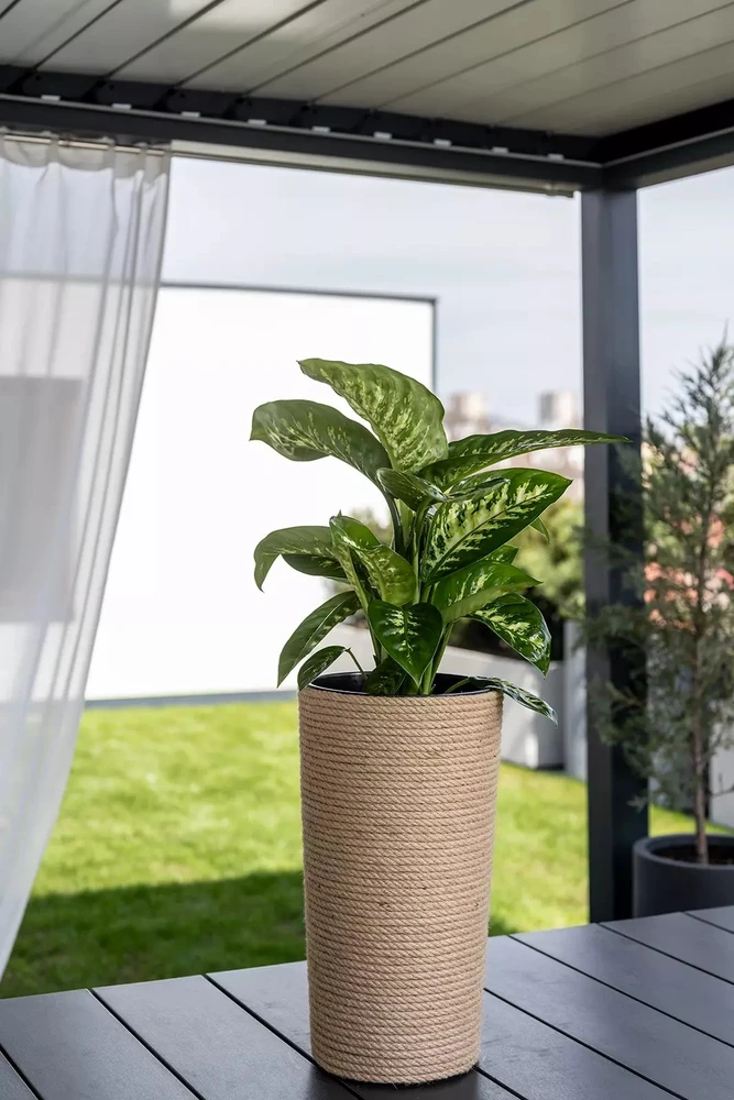 Adoni Jutos vaza boho su įdėklu 47 cm – rankų darbo (adoni47)