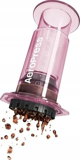 AeroPress – skaidrios rožinės spalvos kavos virimo aparatas