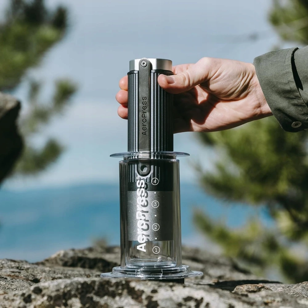 Kavamalė AeroPress - Młynek rankinis pilka