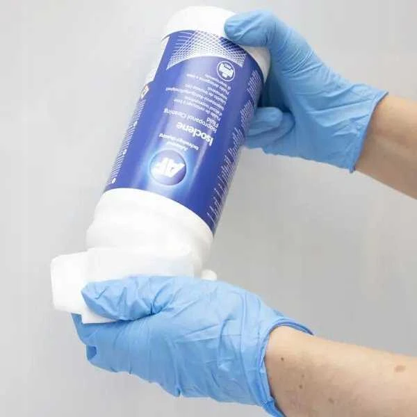 Valiklis Alkohol Tiekiamas AF ISO 250 Isoclene 1l, skirtas bendram naudojimui įvairių PC plokščių, magnetinių skaitymo / rašymo galvučių (IPA) valymui ir techninei priežiūrai.