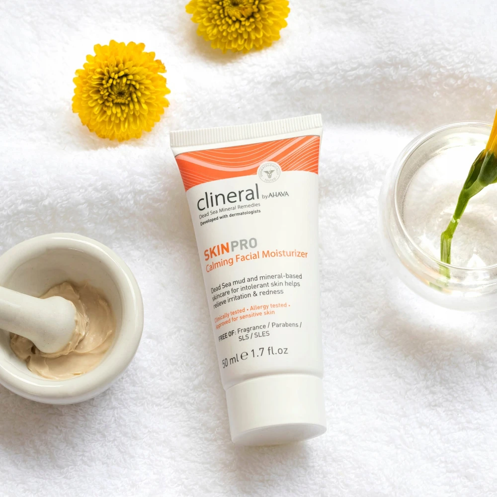 Ahava clineral skinpro raminantis veido kremas