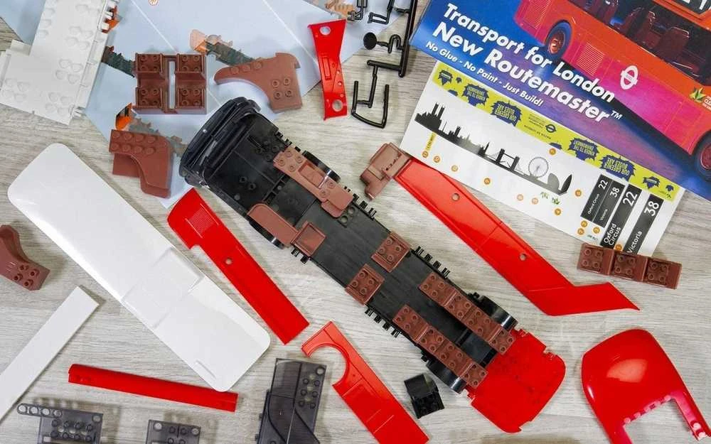 Airfix Airfix QUICKBUILD New Routemaster autobusas