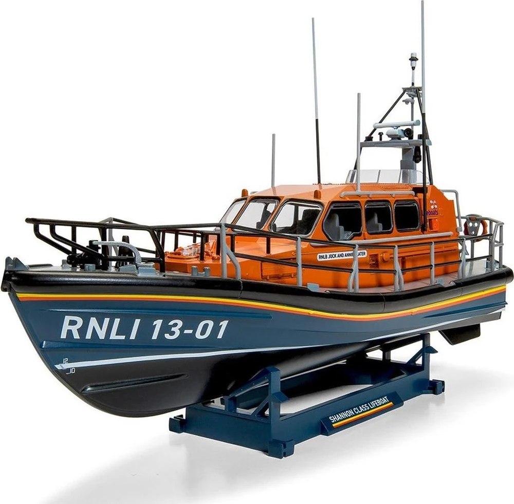 Airfix RNLI Shannon gelbėjimo laivas 1/72 dovanų rinkinys A55015