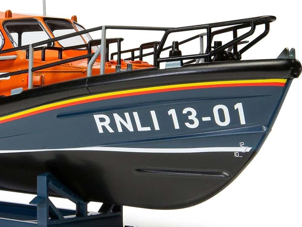 Airfix RNLI Shannon gelbėjimo laivas 1/72 dovanų rinkinys A55015