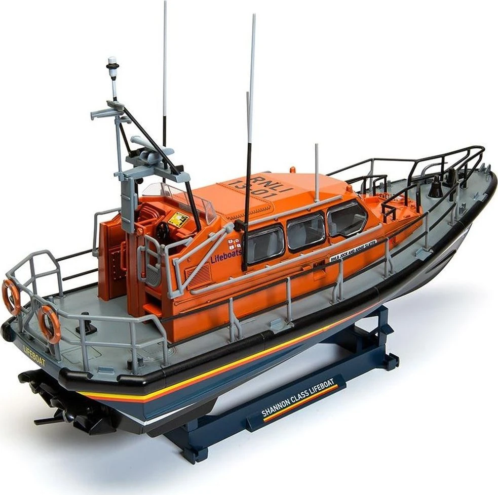 Airfix RNLI Shannon gelbėjimo laivas 1/72 dovanų rinkinys A55015