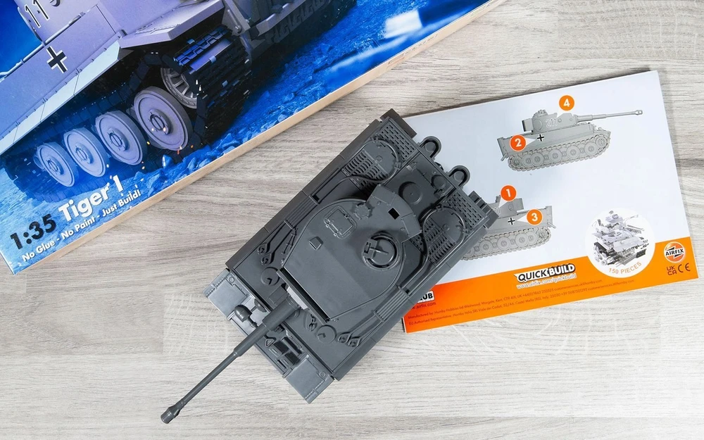 Airfix QUICKBUILD Tiger I tankas 1/35 – surenkamas be klijų ir dažymo