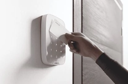 Ajax Pass RFID kortelė juoda