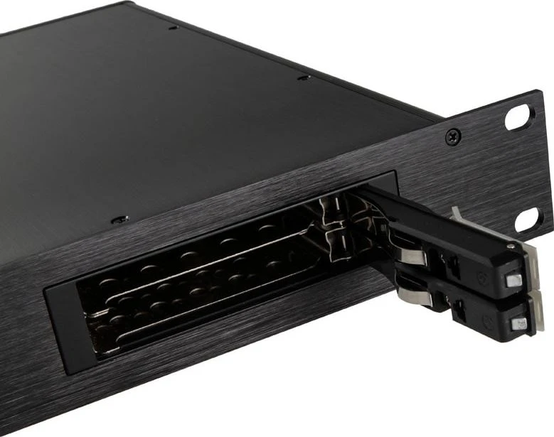 Akasa Galileo TU1 Thin–Mini–ITX 1U obudowa, OEM – juoda