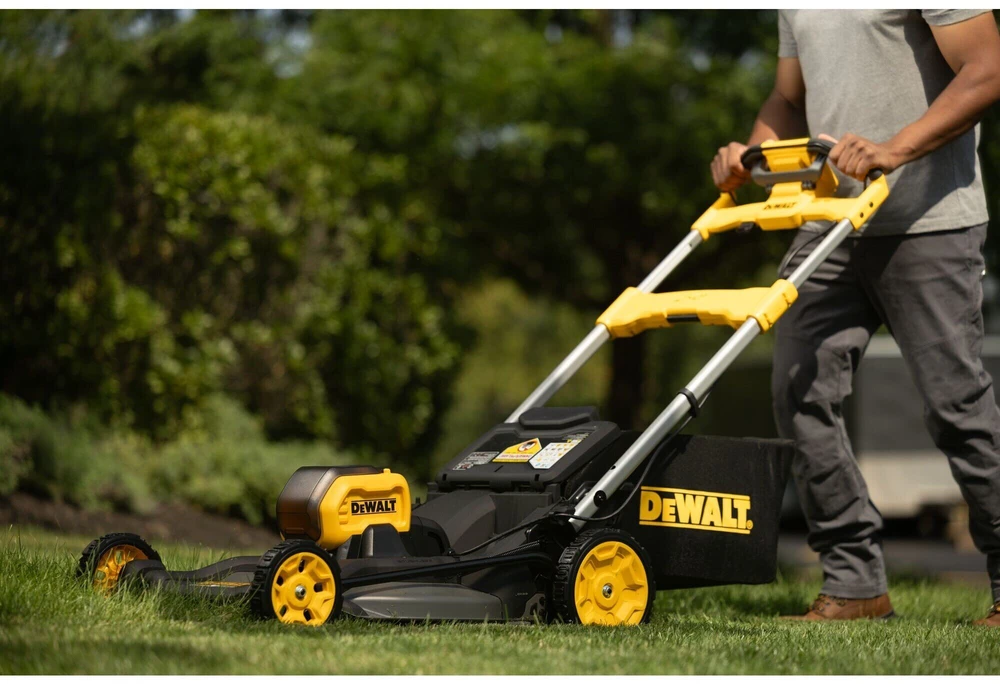 DeWALT DCMWSP550N-XJ lawn mower savaeigė