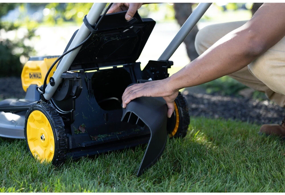 DeWALT DCMWSP550N-XJ lawn mower savaeigė