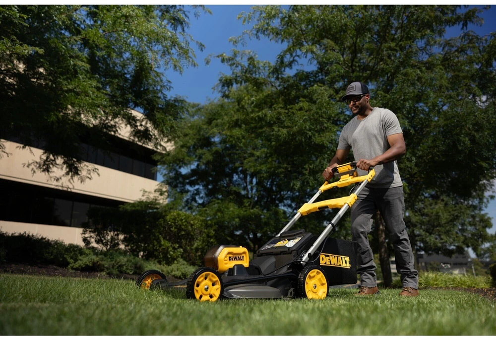 DeWALT DCMWSP550N-XJ lawn mower savaeigė