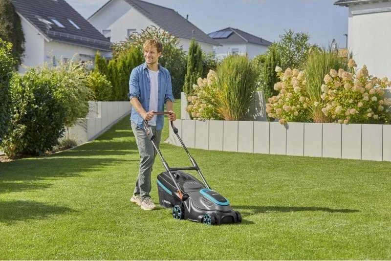 Gardena Akumuliatorinė vejapjovė PowerMax 37/36V P4A solo (be akumuliatoriaus ir įkroviklio)