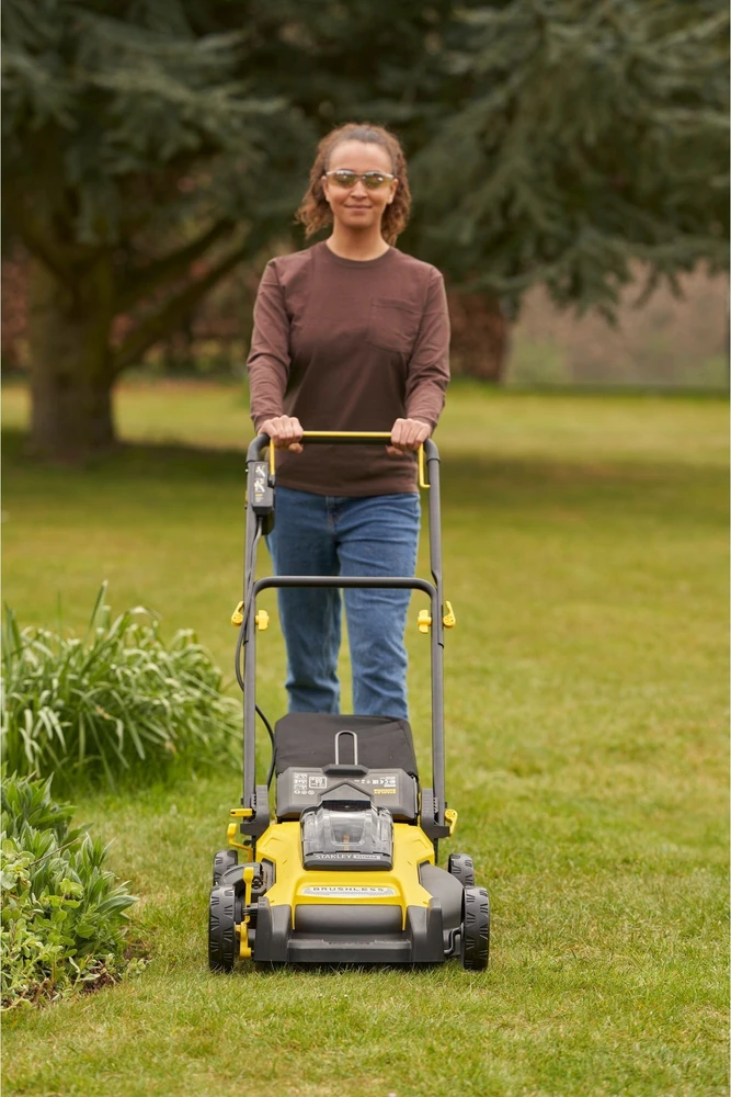 Vejapjovė Stanley SFMCMW2651M-QW; 18 V; 2x4,0 Ah akum.