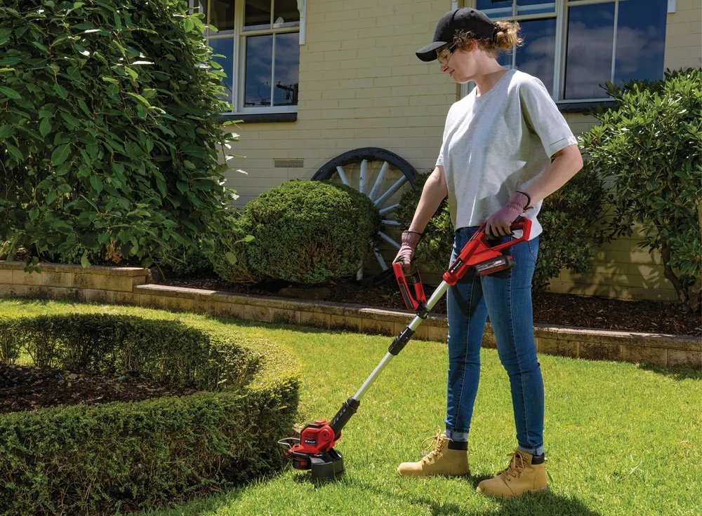 Akumuliatorinė žoliapjovė Einhell GE-CT 18/28 Li TC-Solo (be akumuliatoriaus ir įkroviklio)