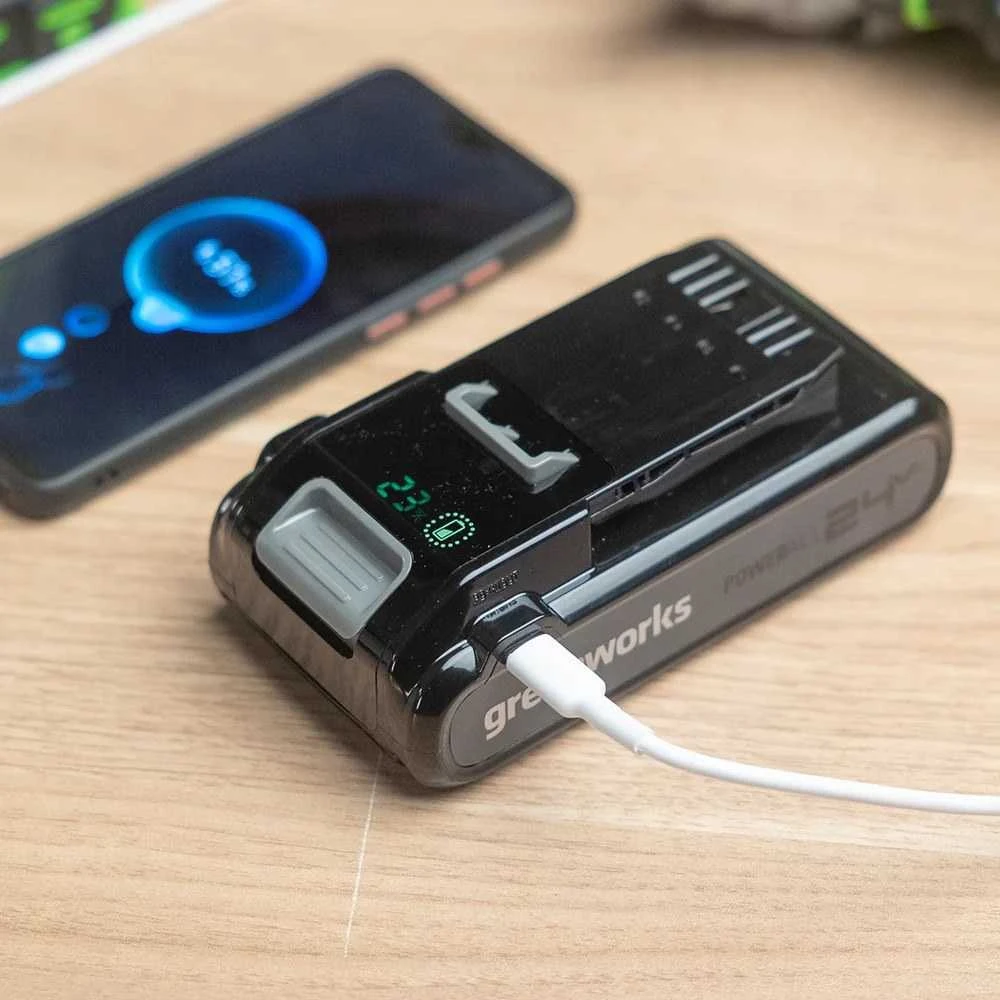 Greenworks 24V akumuliatorius su USB-C įkrovimo funkcija