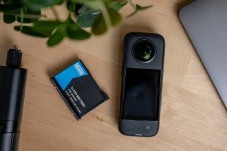 Newell pakeičiamas vienas X3 akumuliatorius, skirtas Insta360