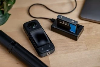 Newell pakeičiamas vienas X3 akumuliatorius, skirtas Insta360
