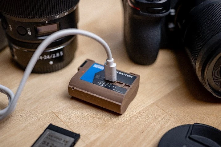 Akumuliatorius Newell, pakaitalas NP-FM500H USB-C, skirtas Sony