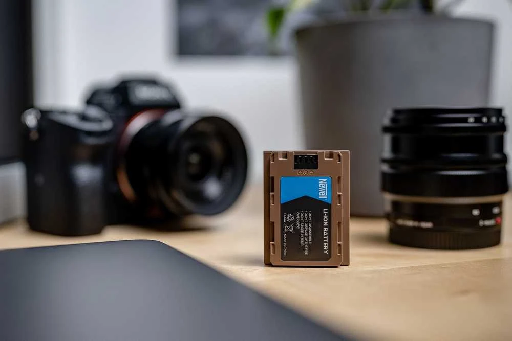 Newell keičiama baterija NP-F770 USB-C, skirta Sony