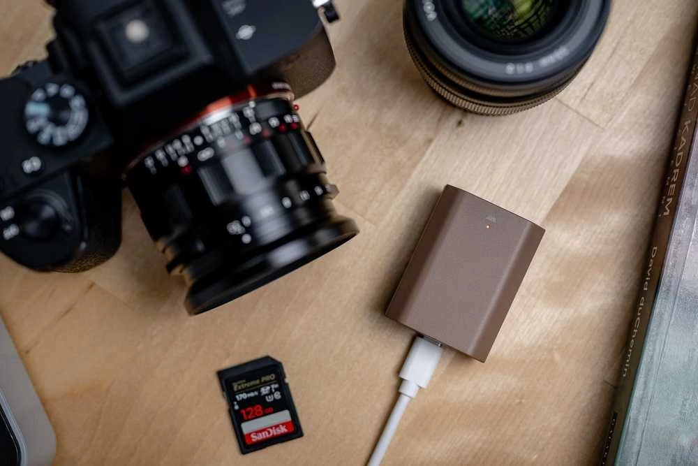 Newell keičiama baterija NP-F770 USB-C, skirta Sony